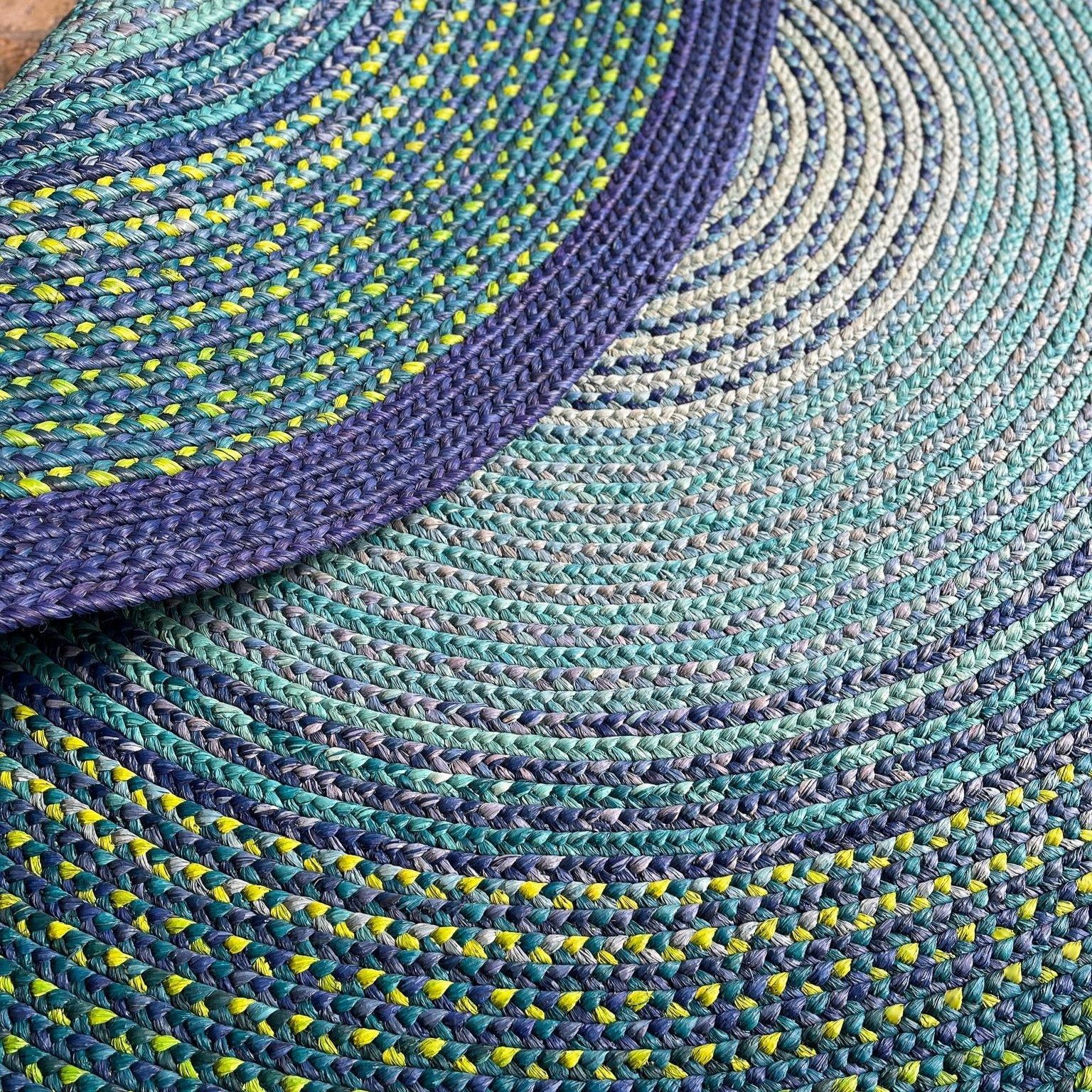 tapis ronds en raphia