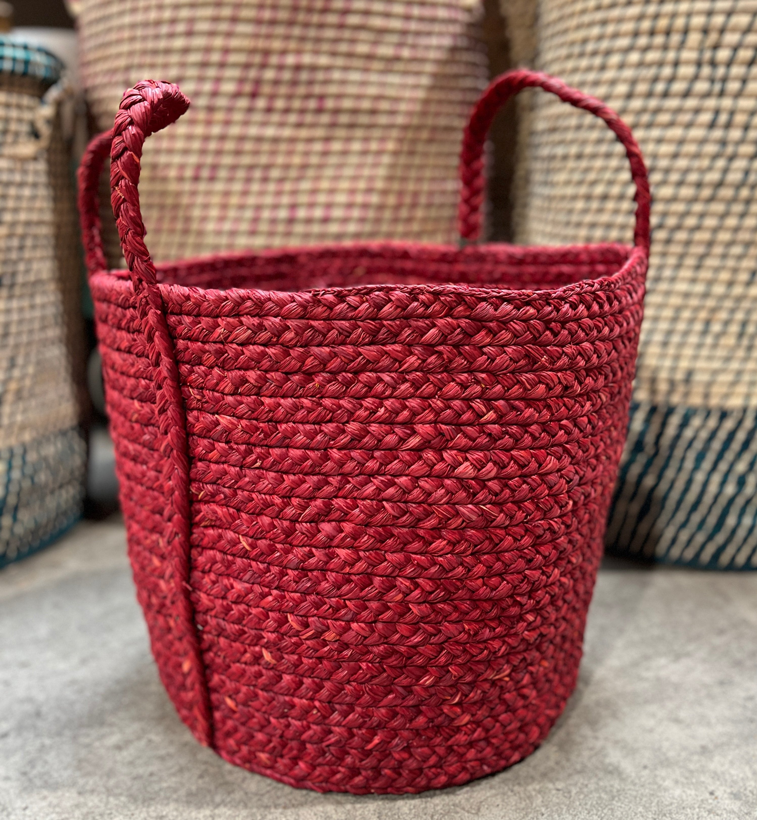 Corbeille en raphia rouge brique - Jeannette