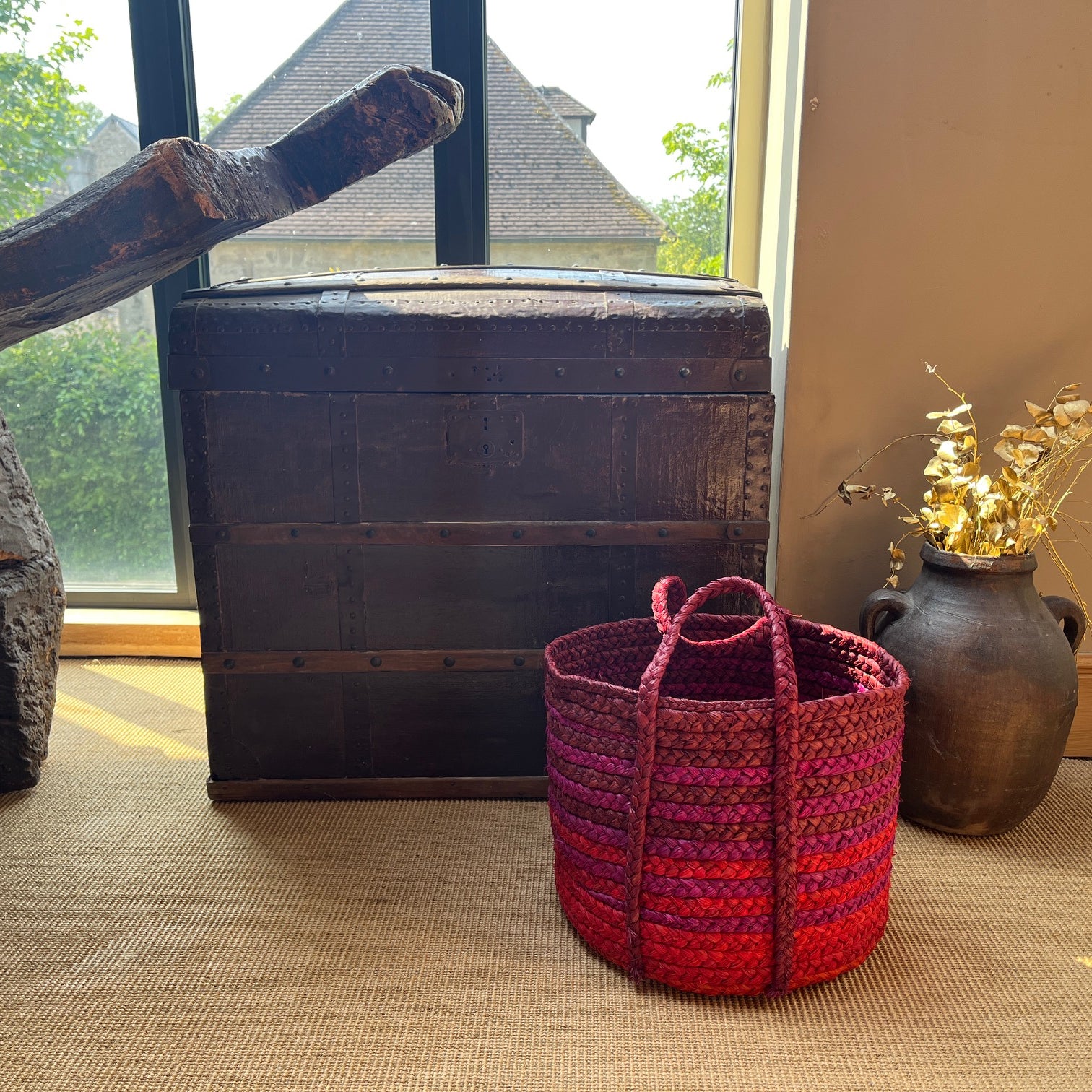 Corbeille en raphia prune & rose- Soazy