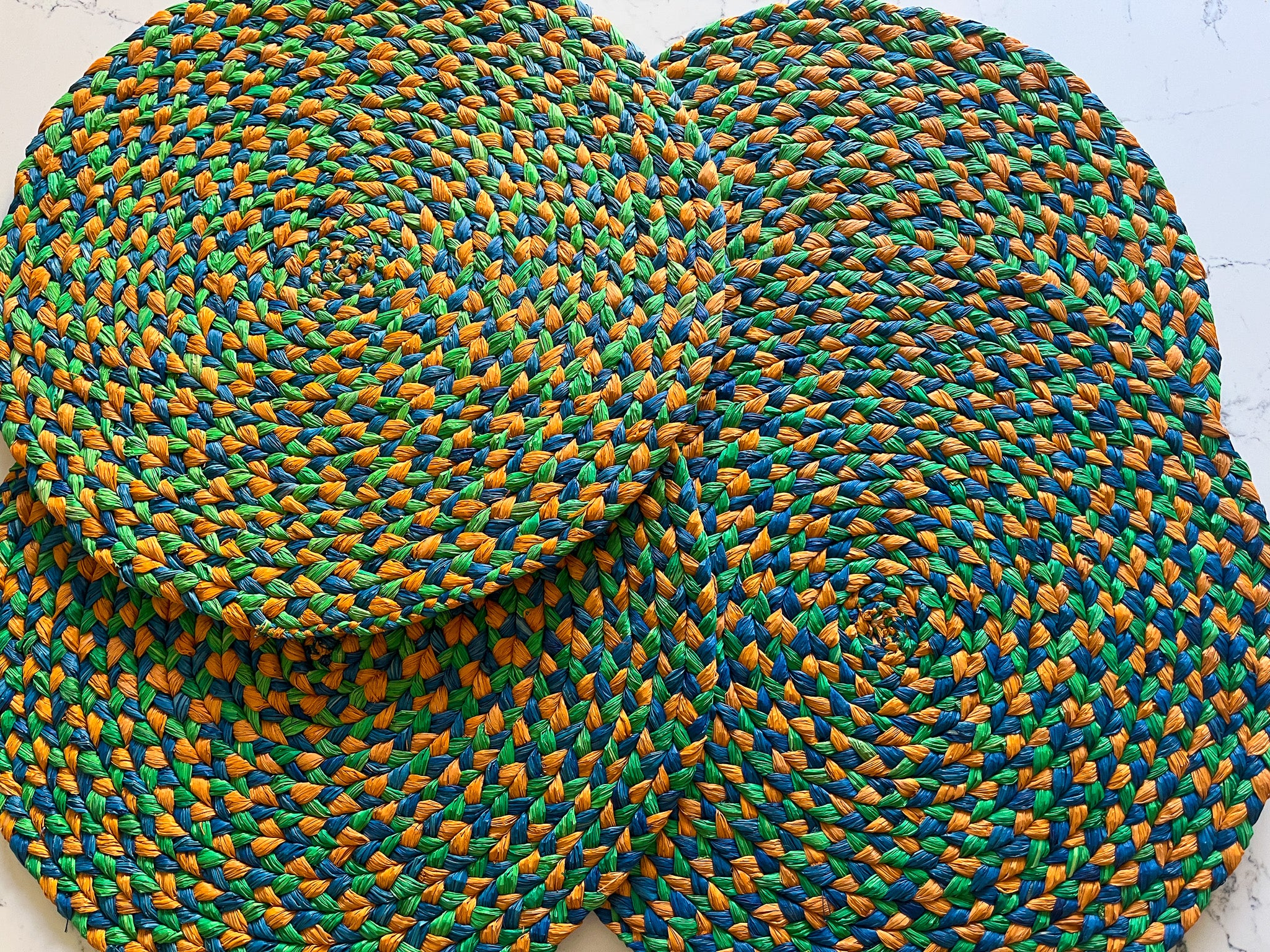 4 sets de table épais en raphia vert, bleu & orange