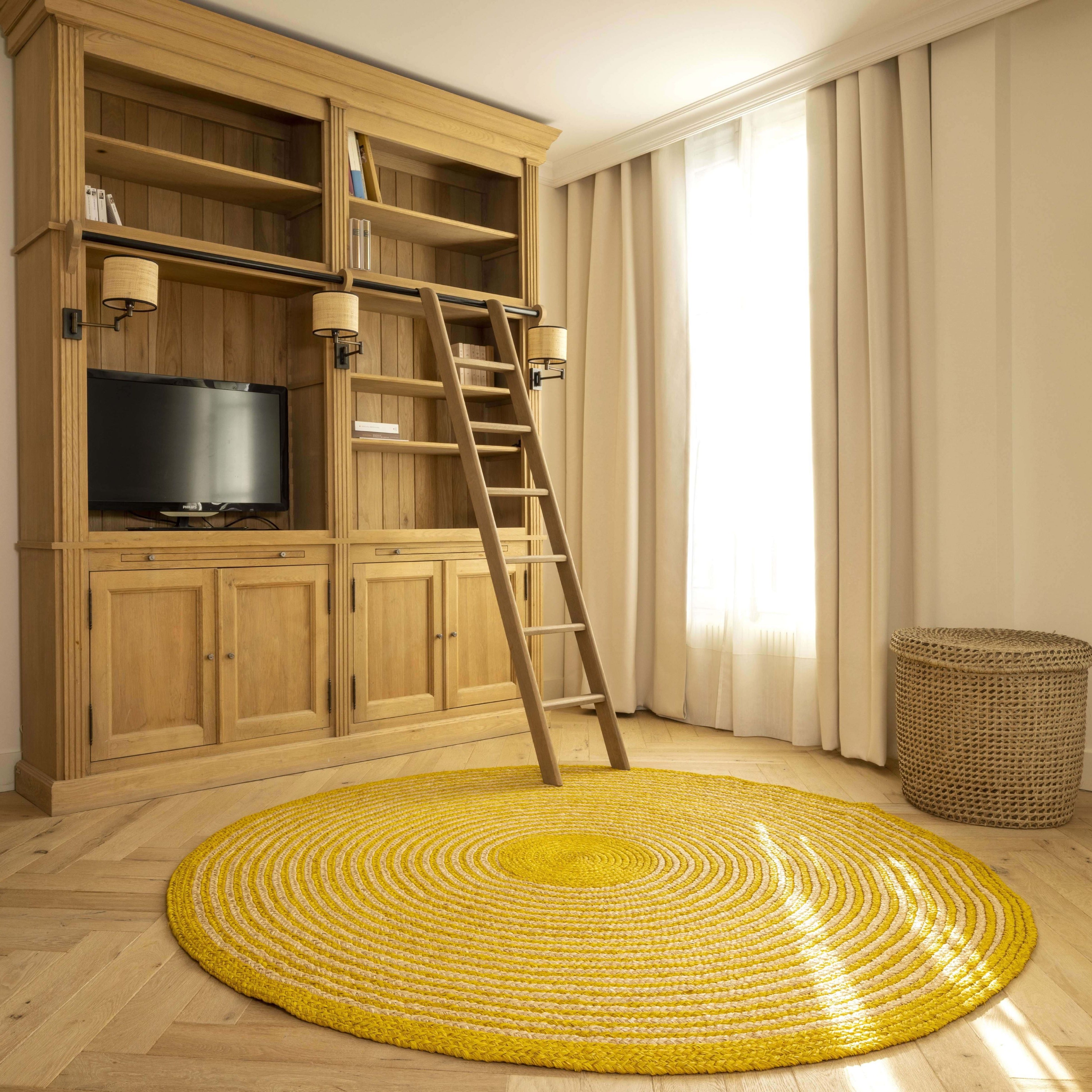 Tapis en raphia rond jaune citron et naturel (blanc) – 200 cm