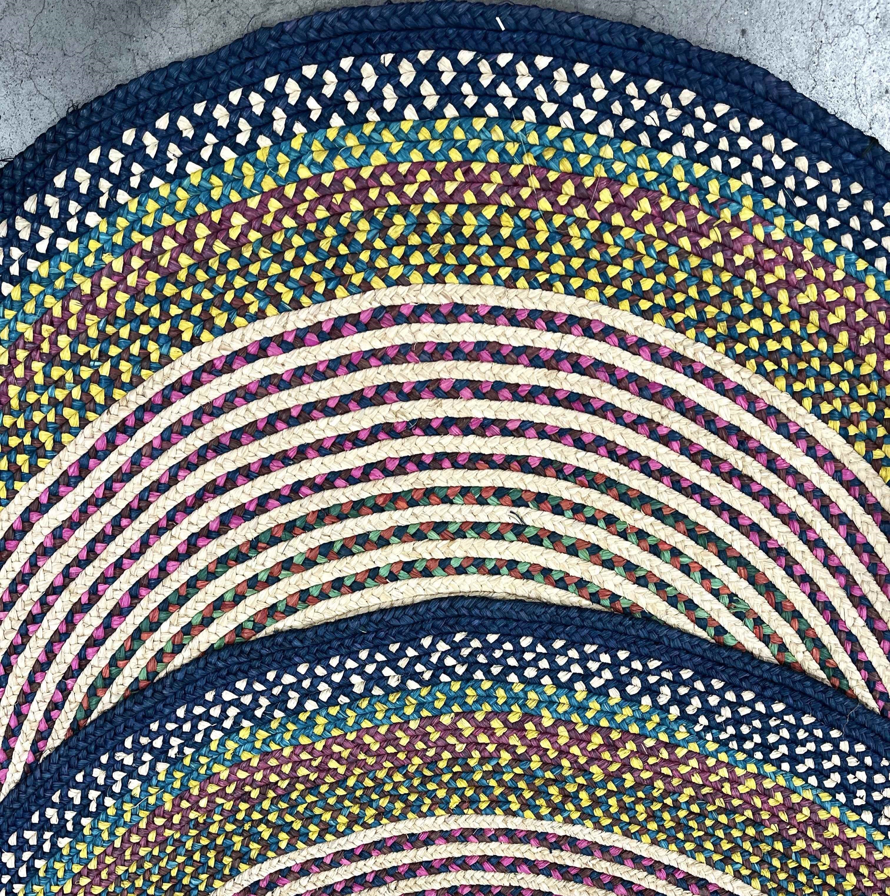 Tapis en raphia rond naturel et couleurs pastel – 200 cm