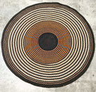 Tapis en raphia rond beige, ocre et noir – 220 cm