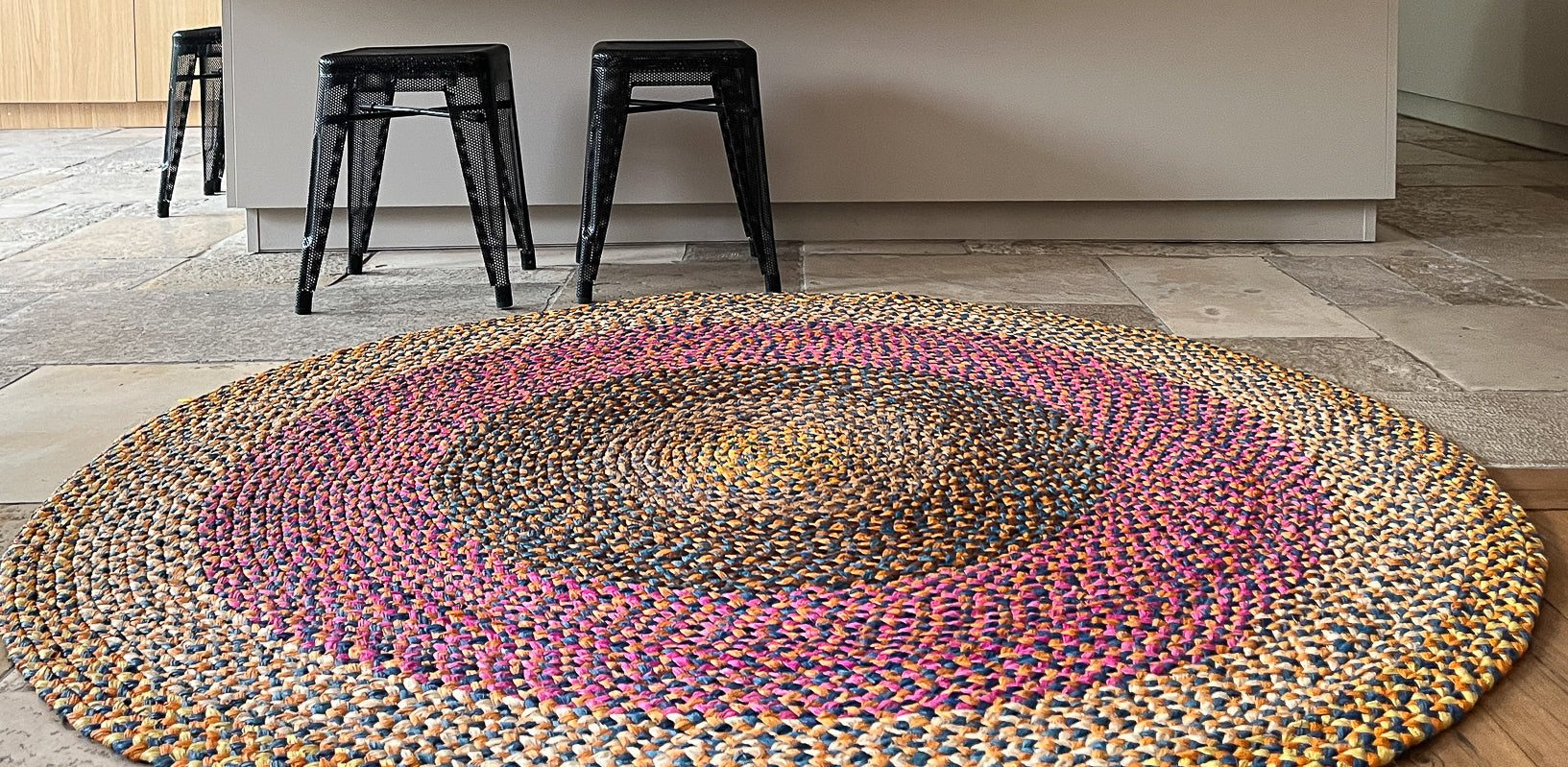 Tapis ronds en raphia taille moyenne