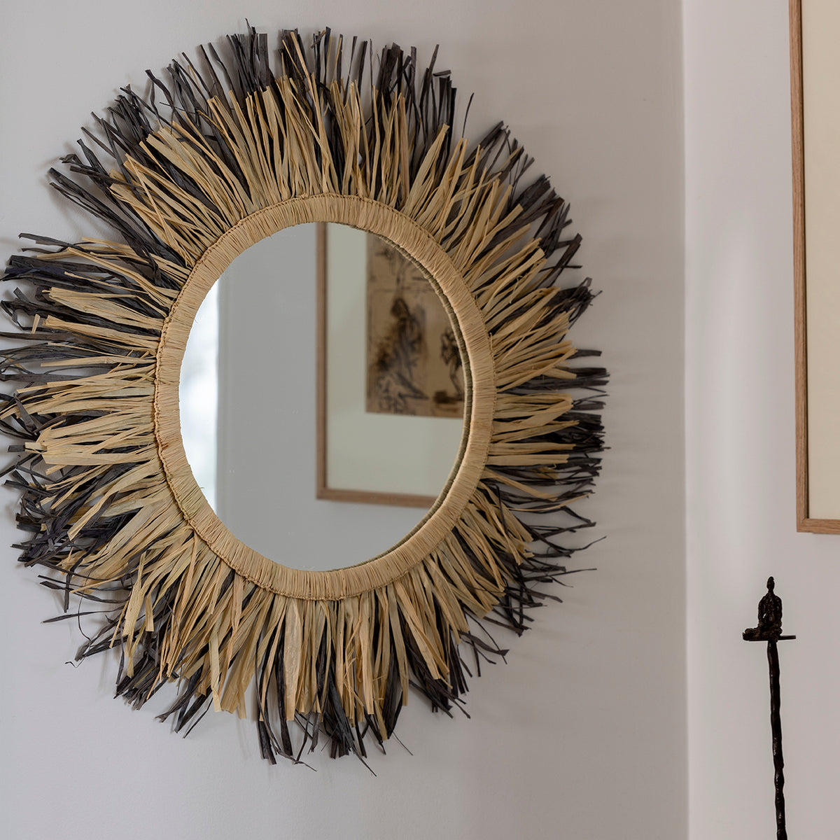 Round raffia mirrors | INTIMANI Collection