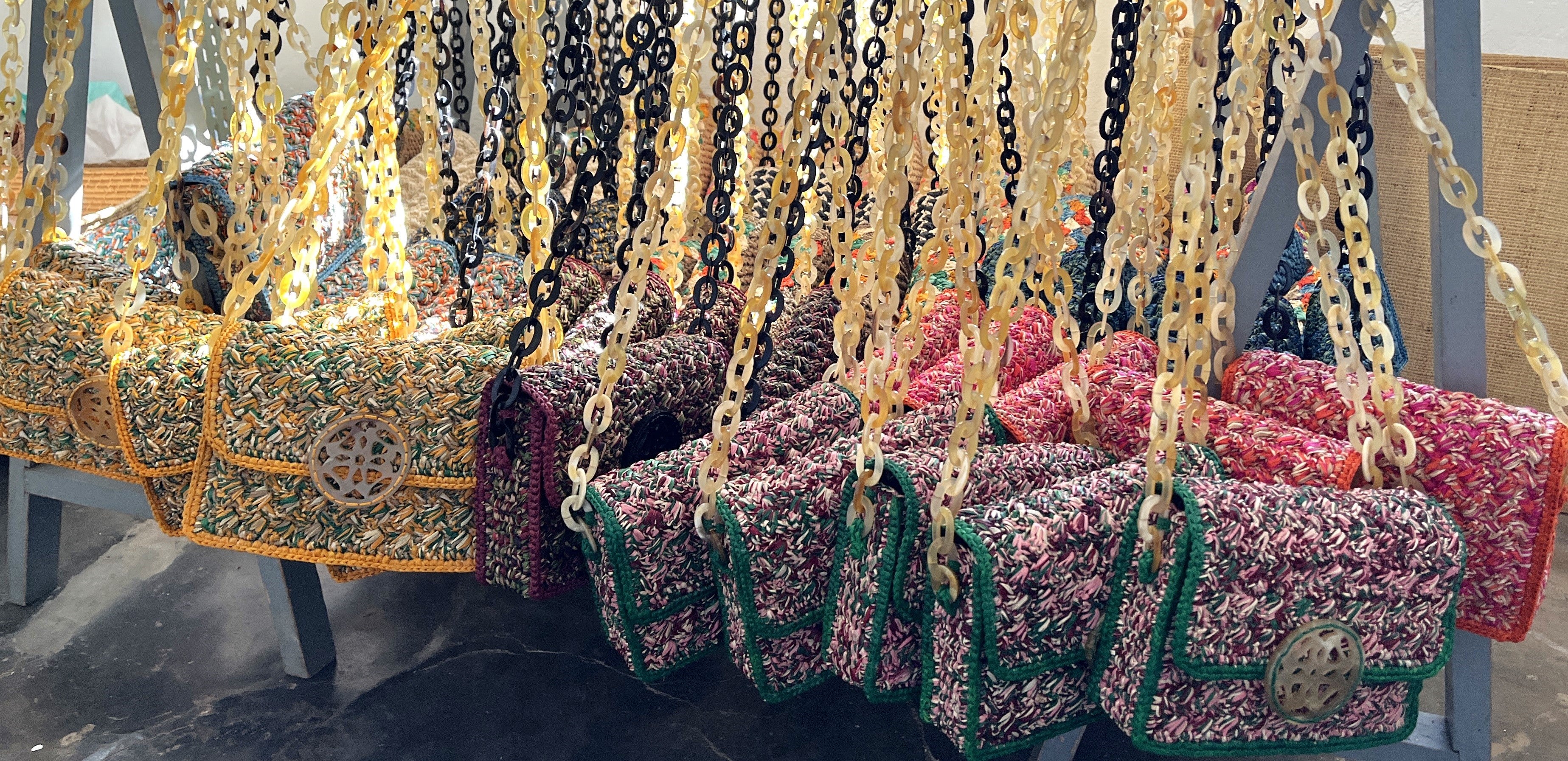 sacs à main en raphia faits à la main 