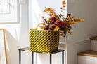 Panier noir et jaune en jonc - Nathalie Intimani Ethnique chic