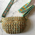 2024 / Sac banane Mia bandoulière en raphia turquoise & jaune Raphia Hauteur 15 x Longueur 25 cm Bleue & jaune Intimani Ethnique chic