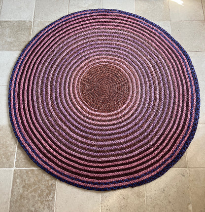 Tapis rond en raphia violet, brun & rose - Balbine- 150 cm Intimani Ethnique chic