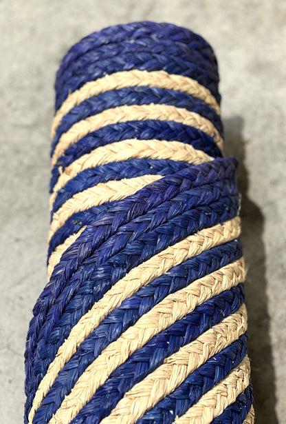 Tapis rond en raphia naturel & bleu marine- Claire- 170 cm Intimani Ethnique chic