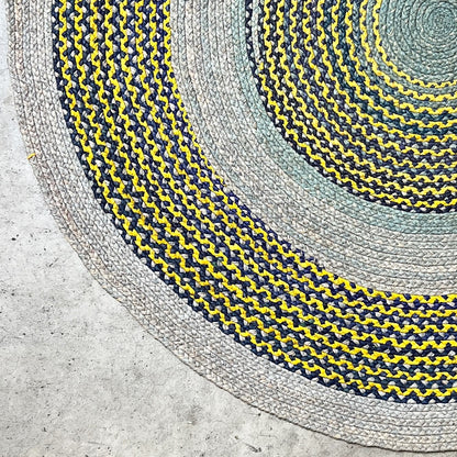 Tapis rond en raphia gris, jaune & bleu - Julienne- 200 cm Intimani Ethnique chic